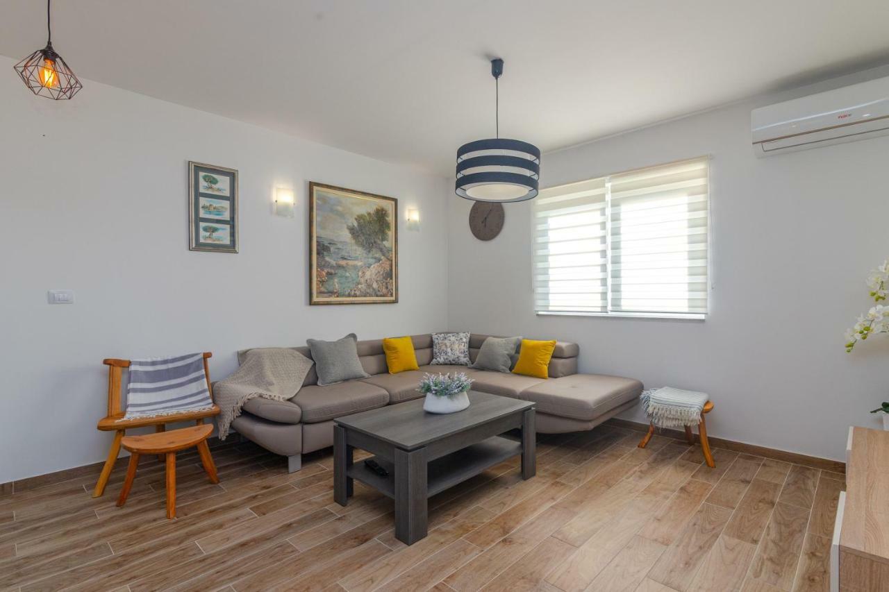Holiday Home Mb Ražanj المظهر الخارجي الصورة