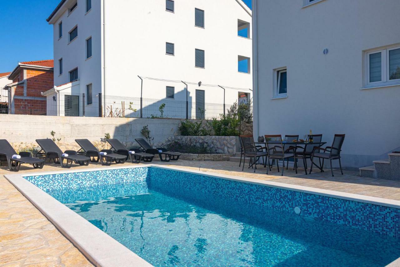 Holiday Home Mb Ražanj المظهر الخارجي الصورة